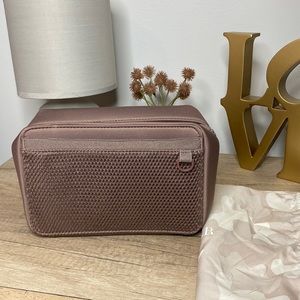 Dagne Dover Arlo Tech Organizer NEW